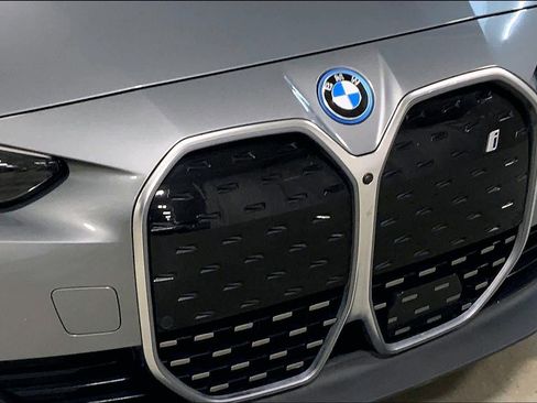 Certified 2023 BMW i4 eDrive35 image 33