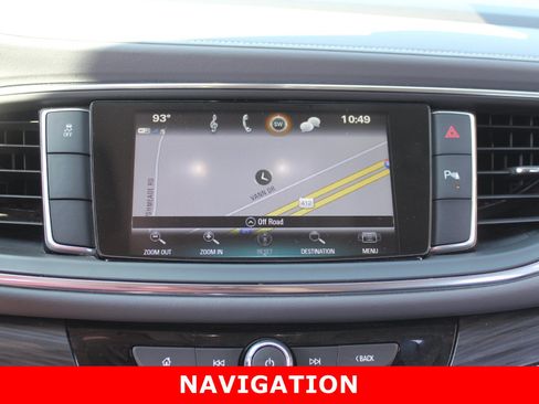 Used 2018 Buick Enclave Essence FWD image 22