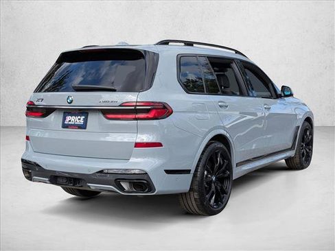 Used 2023 BMW X7 xDrive40i w/ M Sport Package image 5