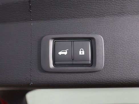 New 2025 Mitsubishi Outlander SEL image 27