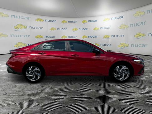 Certified 2025 Hyundai Elantra Sport image 17