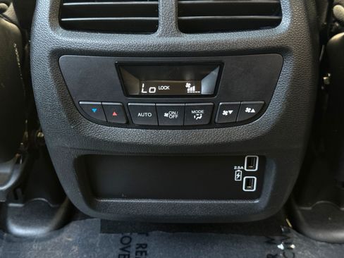 Used 2022 Honda Pilot Special Edition image 33