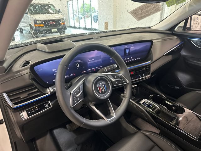 Used 2025 Buick Envision Preferred AWD/4WD image 12