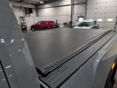 Used 2024 GMC Sierra 3500 AT4 w/ AT4 Premium Plus Package image 7