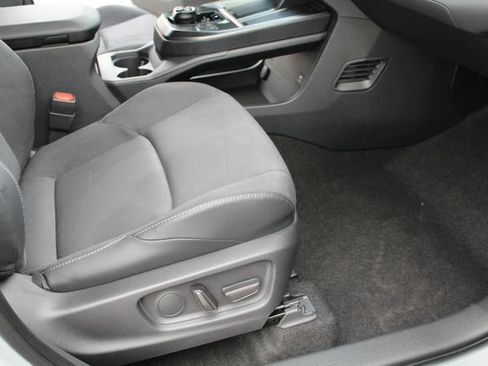 Certified 2026 Toyota C-HR AWD/4WD image 39