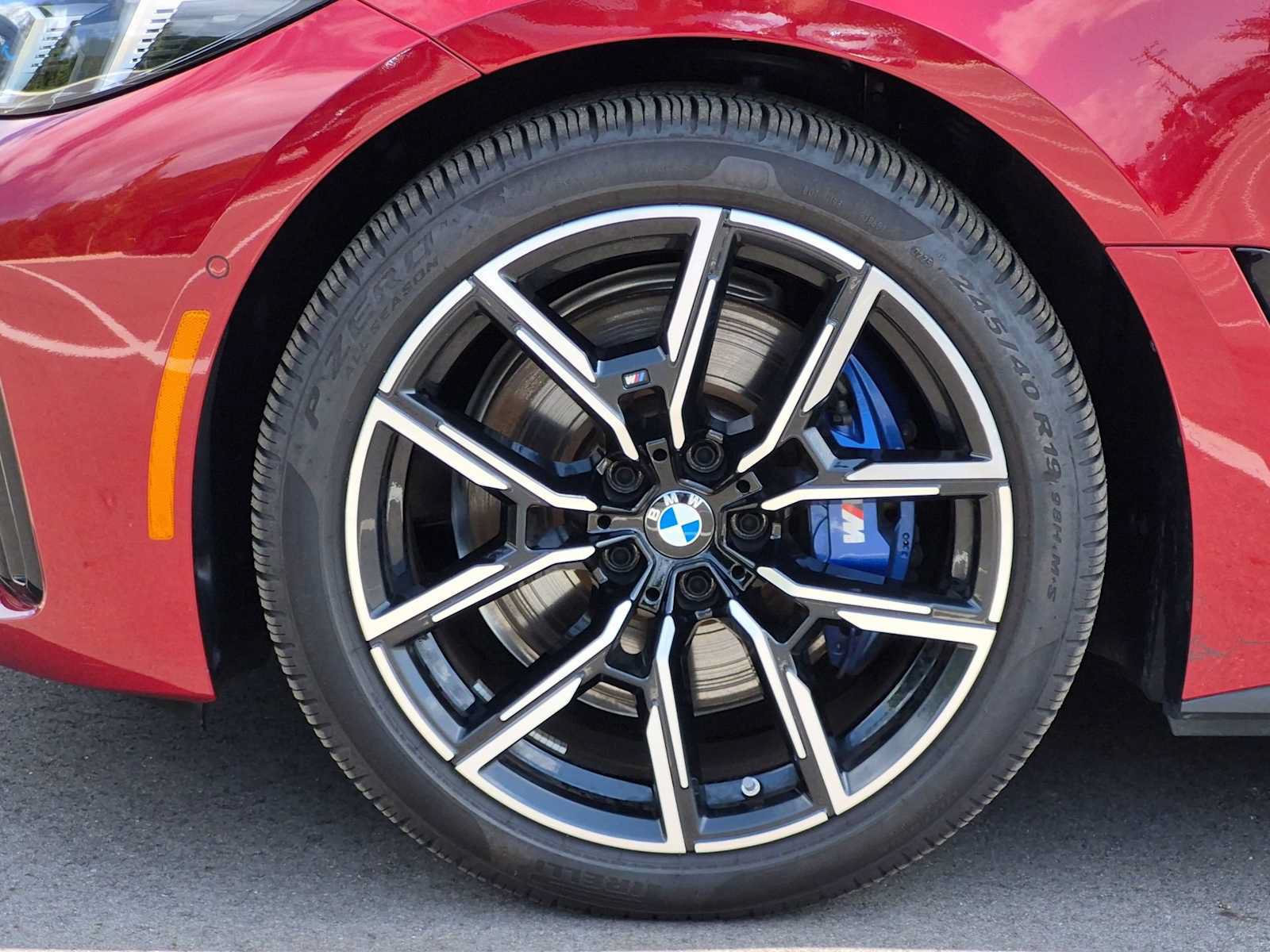 Used 2025 BMW i4 xDrive40i w/ M Sport Package AWD/4WD image 13