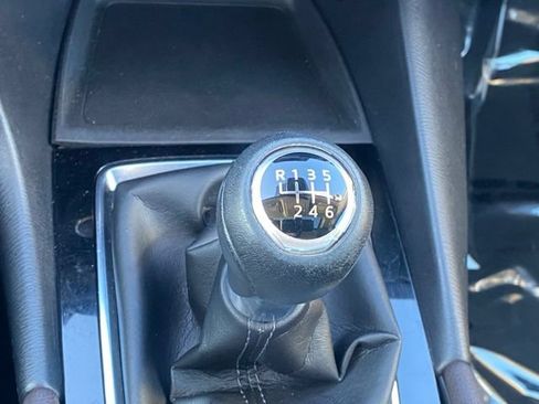 Used 2018 MAZDA MAZDA3 Grand Touring w/ Premium Equipment Package FWD image 15