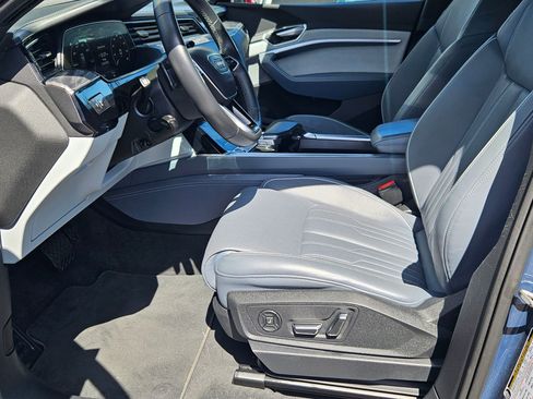 Used 2023 Audi e-tron Prestige w/ Prestige Package AWD/4WD image 13
