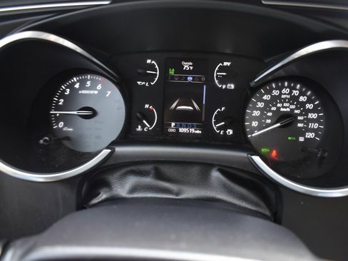 Used 2018 Toyota Sequoia Limited image 17