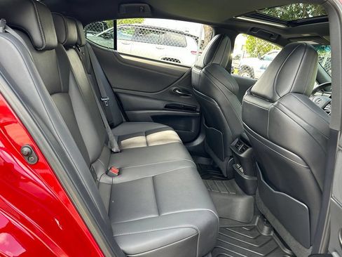 Used 2022 Lexus ES 350 F Sport w/ Accessory Package 2 FWD image 43