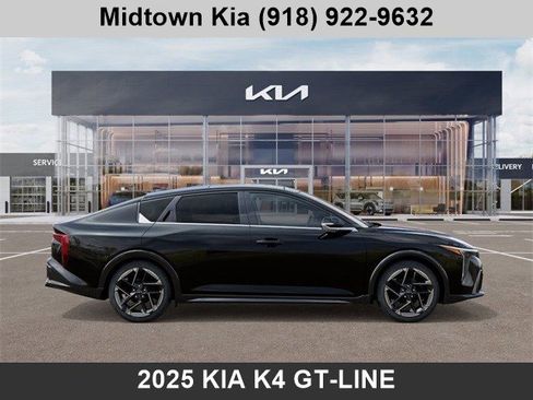 New 2025 Kia K4 GT-Line image 7