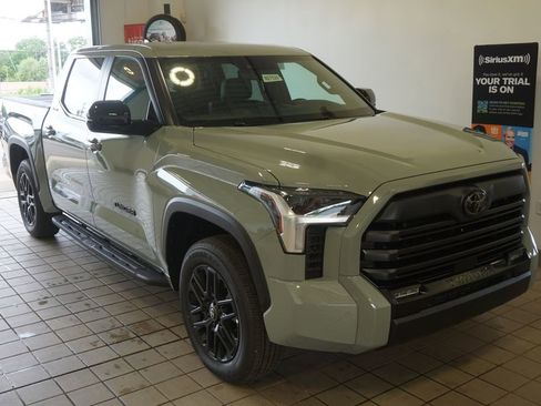 New 2026 Toyota Tundra Limited AWD/4WD image 2