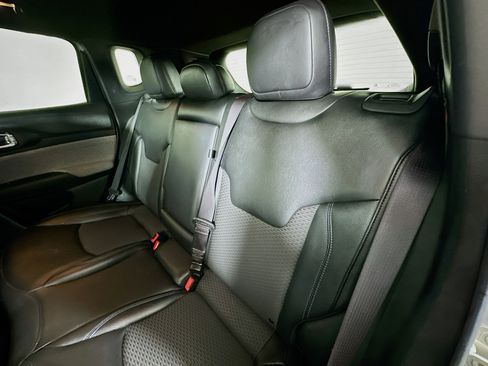 Used 2024 Jeep Compass Latitude image 22