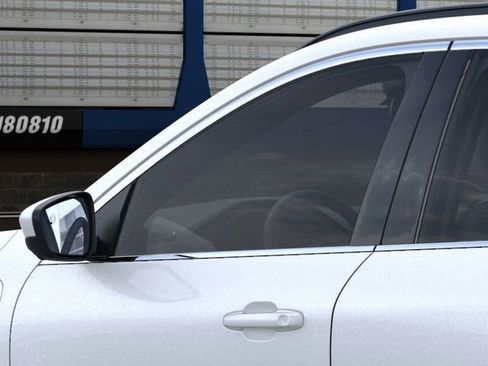 New 2025 Ford Escape SE w/ PHEV Premium Package FWD image 23