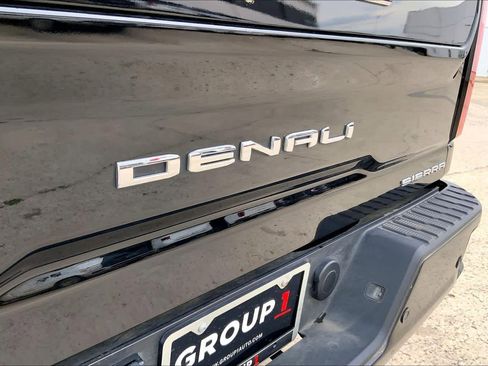 Used 2024 GMC Sierra 2500 Denali w/ Denali Reserve Package image 10