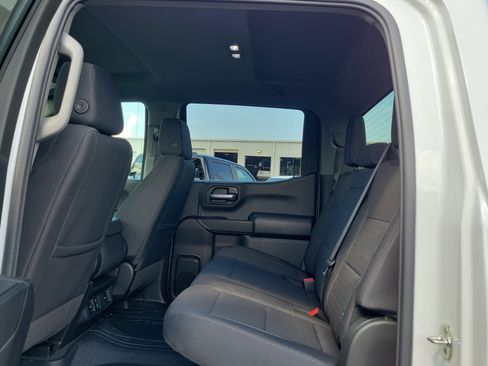 Used 2026 Chevrolet Silverado 1500 Custom w/ Turbomax Blackout Package RWD image 12