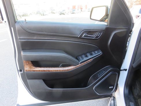 Used 2016 Chevrolet Tahoe LTZ image 29