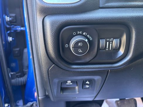Used 2019 RAM 1500 Big Horn image 21