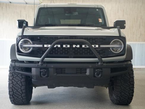 Used 2021 Ford Bronco First Edition AWD/4WD image 2