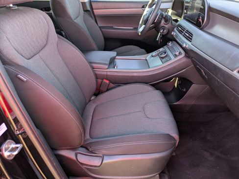 Used 2022 Hyundai Palisade SE image 11