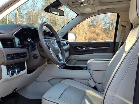 Certified 2022 GMC Yukon Denali image 13