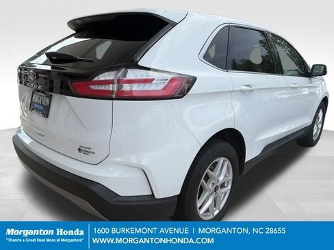 Used 2024 Ford Edge SEL AWD/4WD image 9