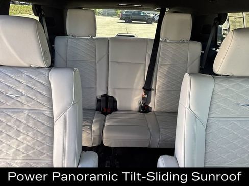Used 2025 Cadillac Escalade V AWD/4WD image 39