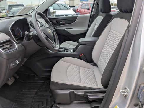 Used 2021 Chevrolet Equinox LS AWD/4WD image 13