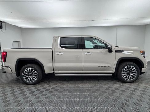 New 2026 GMC Sierra 1500 Denali Ultimate w/ LPO, Black Badging Package image 8