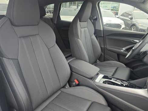 Used 2025 Audi Q5 Prestige image 31