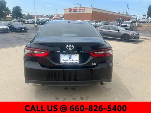 Used 2022 Toyota Camry LE AWD/4WD image 8