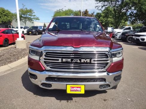 Used 2023 RAM 1500 Laramie AWD/4WD image 3