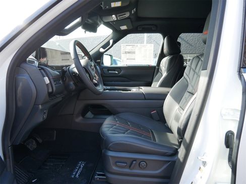 New 2026 Nissan Armada PRO-4X image 5