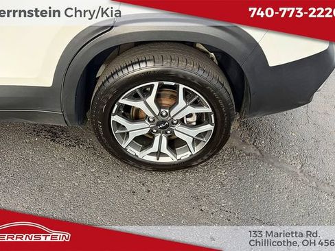 Used 2023 Kia Seltos EX AWD/4WD image 22