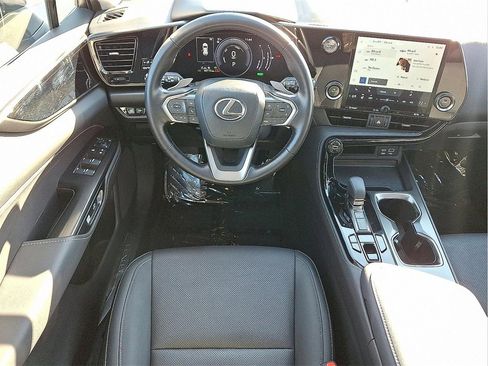 Used 2022 Lexus NX 350 AWD image 12