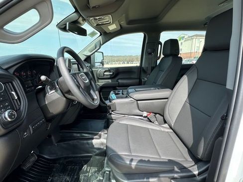 New 2026 GMC Sierra 2500 Pro w/ 1SA Pro Safety Plus Package AWD/4WD image 14