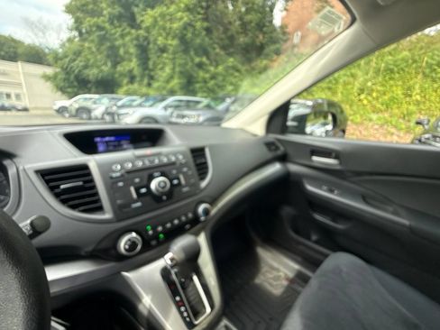 Used 2014 Honda CR-V LX image 18