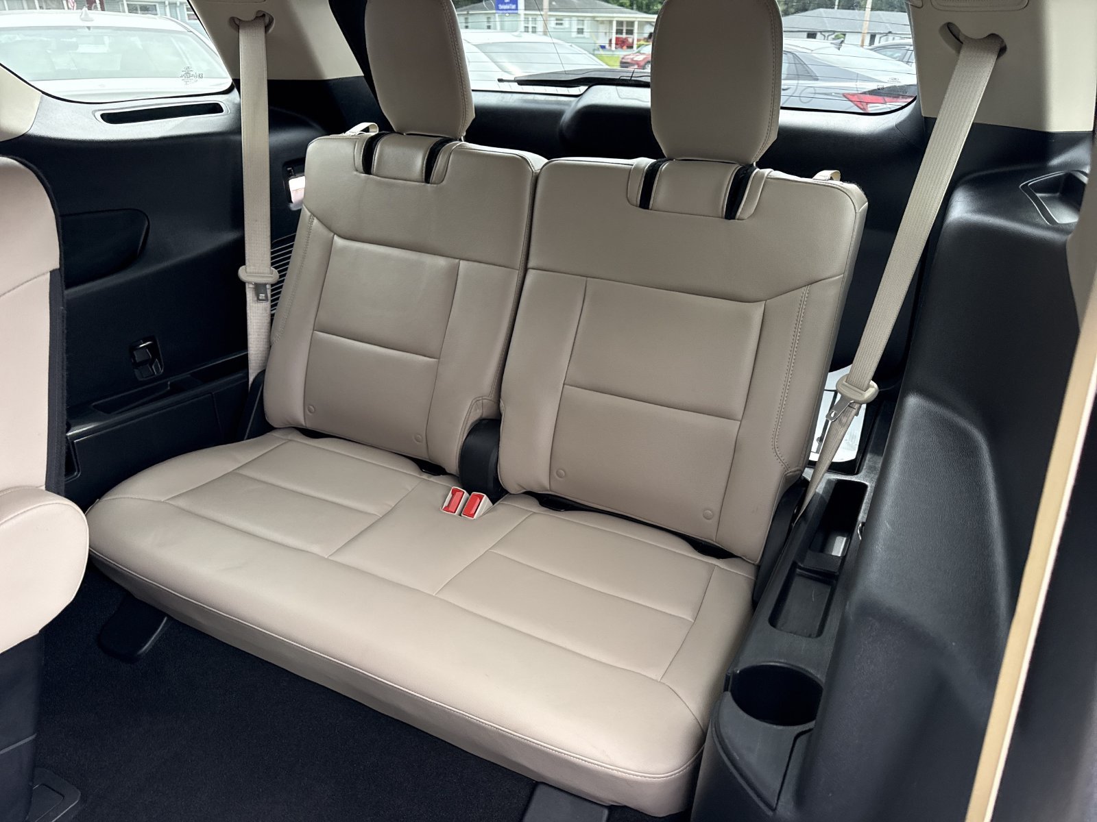 Used 2022 Ford Explorer Limited AWD/4WD image 12