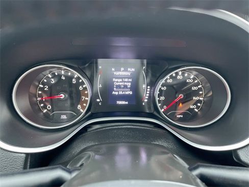 Used 2019 Jeep Compass Latitude image 12