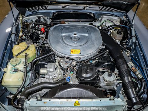 Used 1986 Mercedes-Benz 560 SL image 8