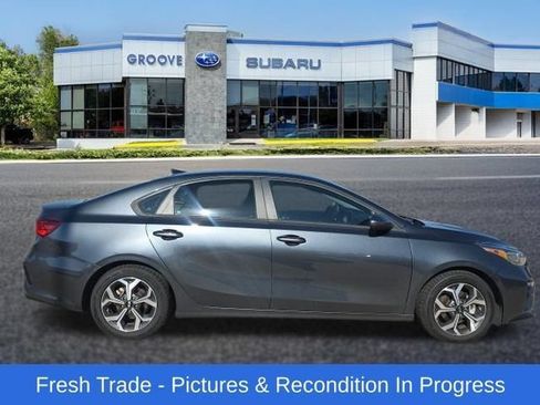 Used 2021 Kia Forte LXS FWD image 7