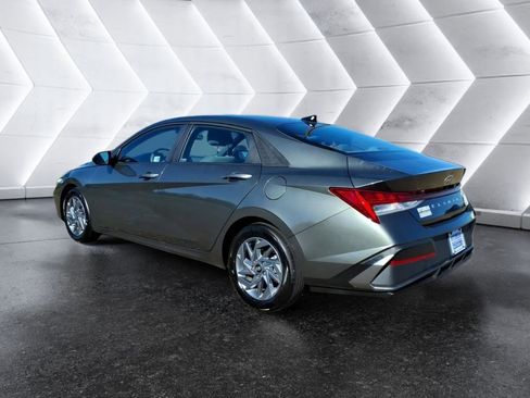 Used 2025 Hyundai Elantra Blue w/ Cargo Package image 3