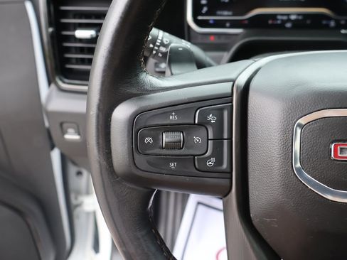 Used 2022 GMC Sierra 1500 AT4 w/ AT4 Premium Package AWD/4WD image 30