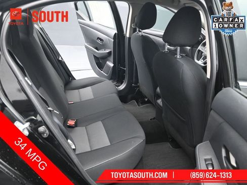 Used 2025 Nissan Sentra SV FWD image 30
