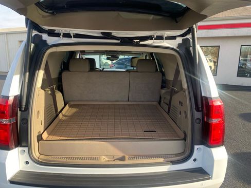 Used 2018 Chevrolet Tahoe LT image 12