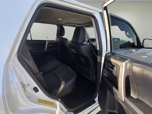 Used 2020 Toyota 4Runner Limited image 28