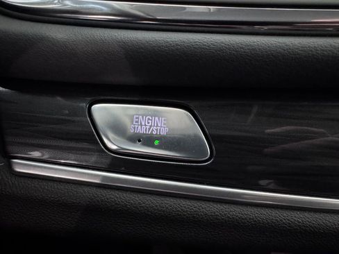 Certified 2021 Buick Enclave Essence AWD/4WD image 21