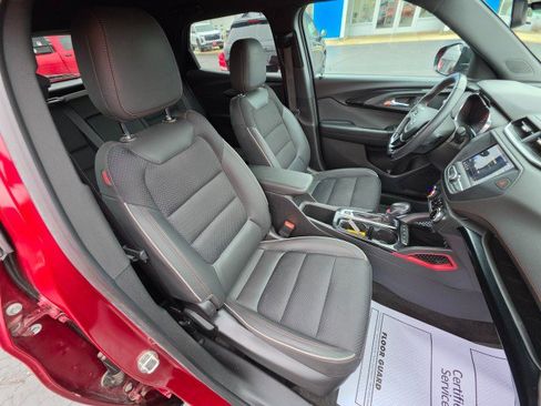 Used 2022 Chevrolet TrailBlazer RS image 12