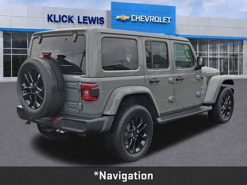 Used 2021 Jeep Wrangler Unlimited Sahara w/ Cold Weather Group AWD/4WD image 8