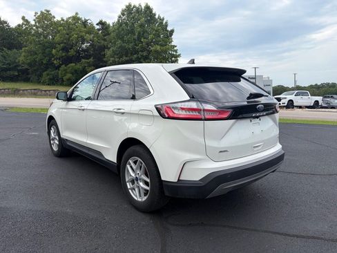 Used 2022 Ford Edge SEL w/ Convenience Package AWD/4WD image 3